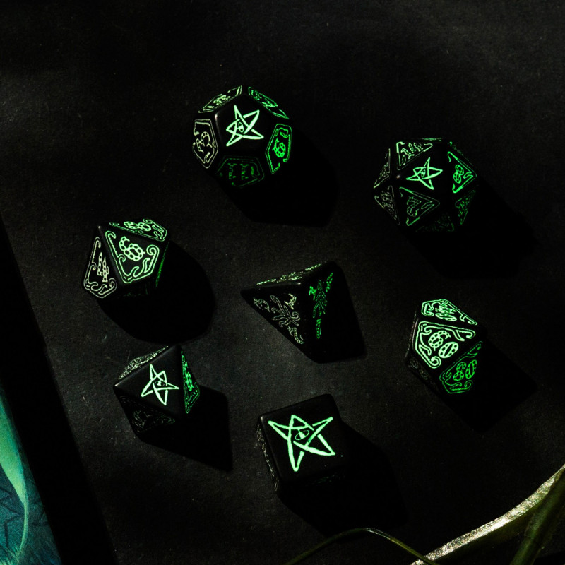 Q Workshop Call of Cthulhu Black/Glow in the Dark Dice Set