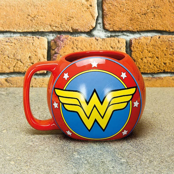 Wonder Woman Shield Mug, Paladone