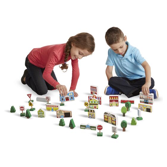 Wooden Town play set, Melissa &amp; Doug